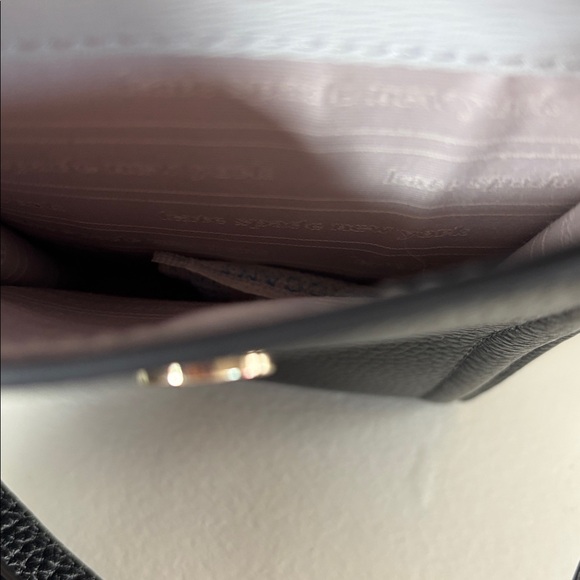 NWOT Kate Spade Black Pebbled Leather Crossbody Phone Bag with Gold Chain - Picture 11 of 13
